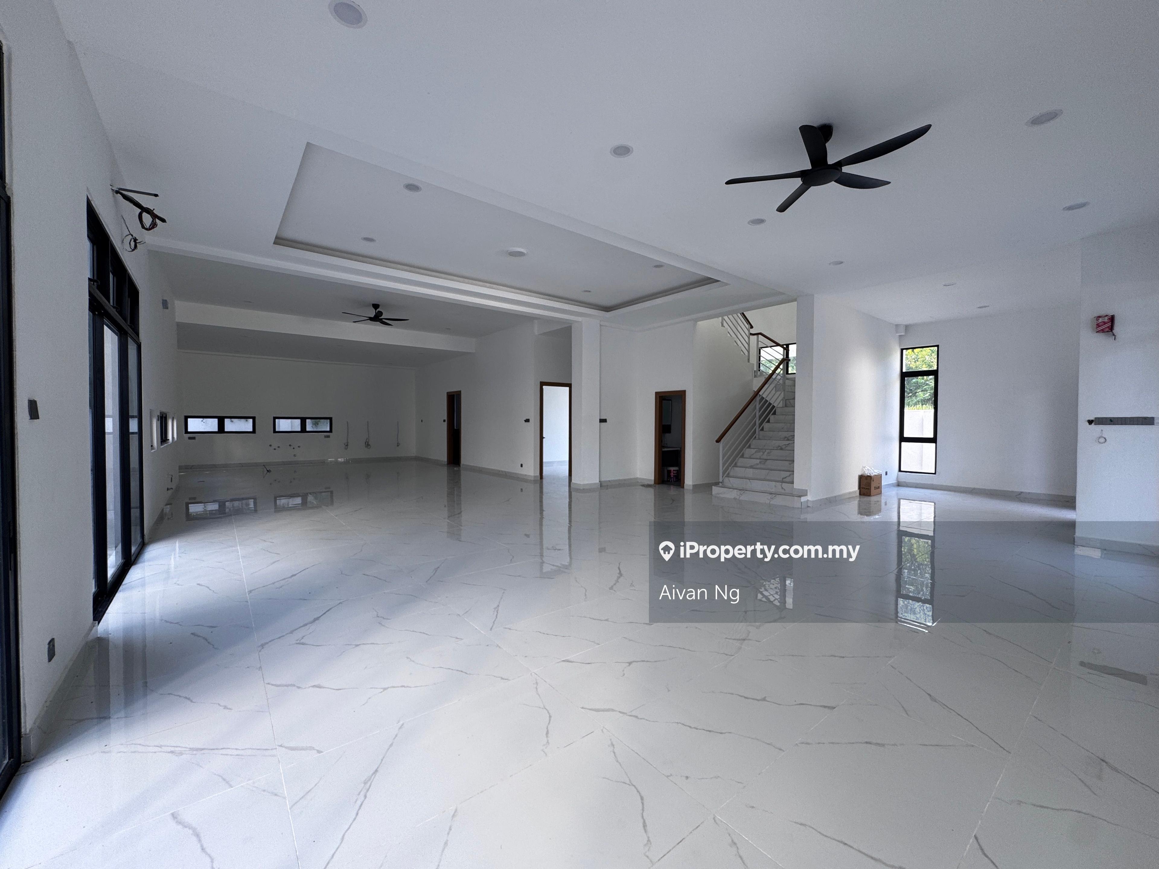 3 Storey Brand New Newly Build Bungalow
