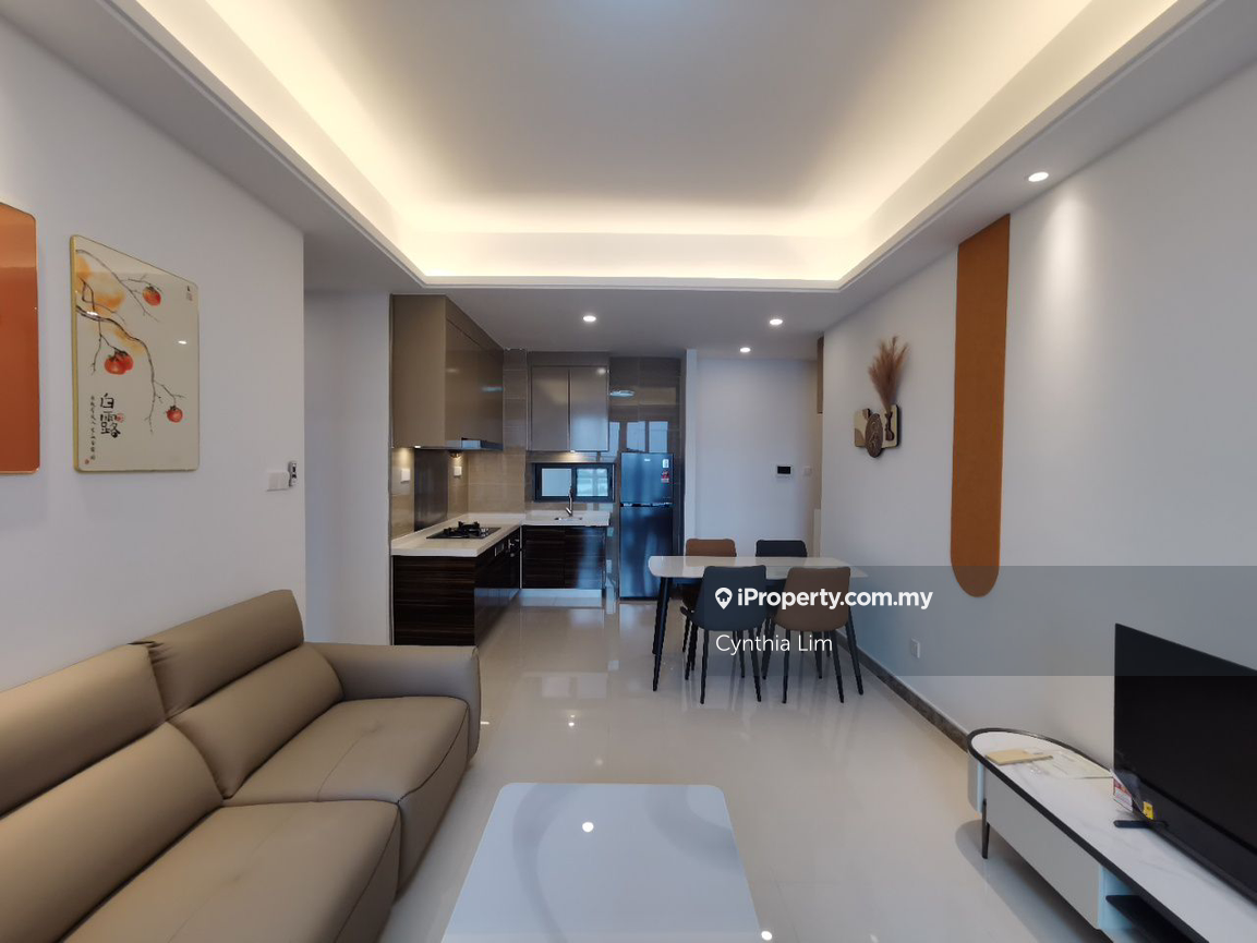 Nice condition Seaview and pool view
