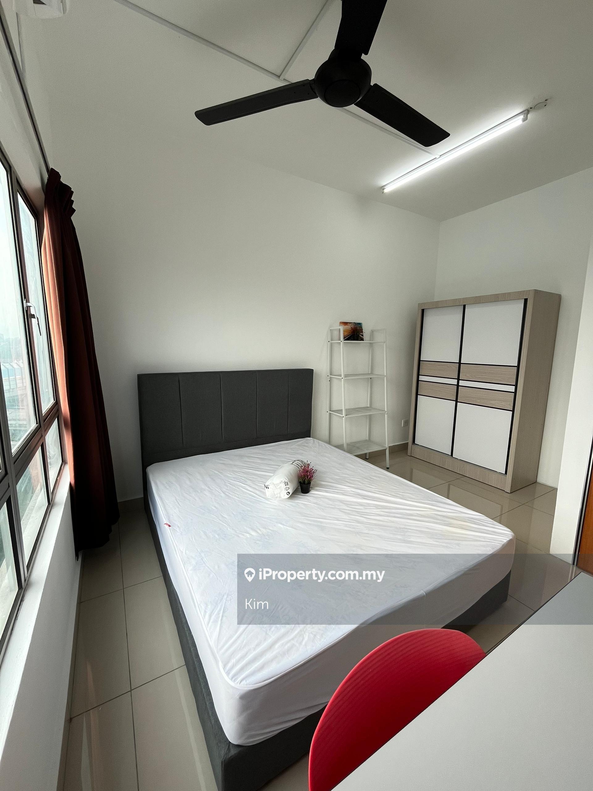 Last Unit! Middle Room Kota Damansara