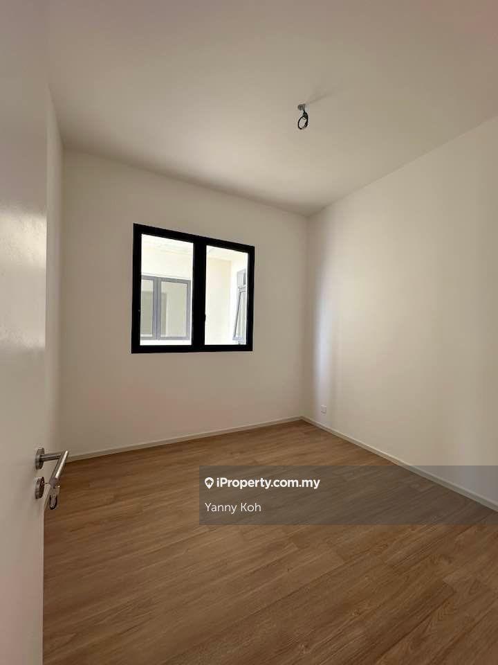 Brand New 3rooms in bangsar south ready to move in condition
