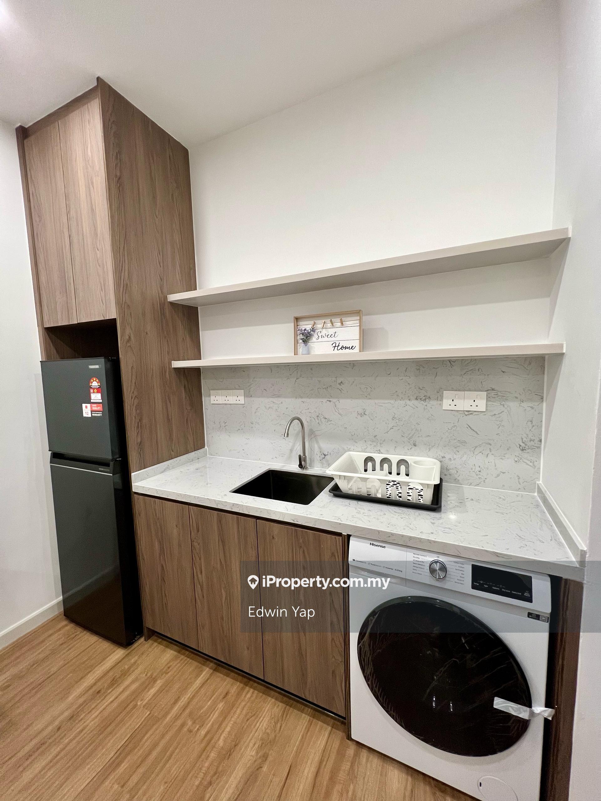 ID Design Fully Furnished Studio Room Free unifi !!