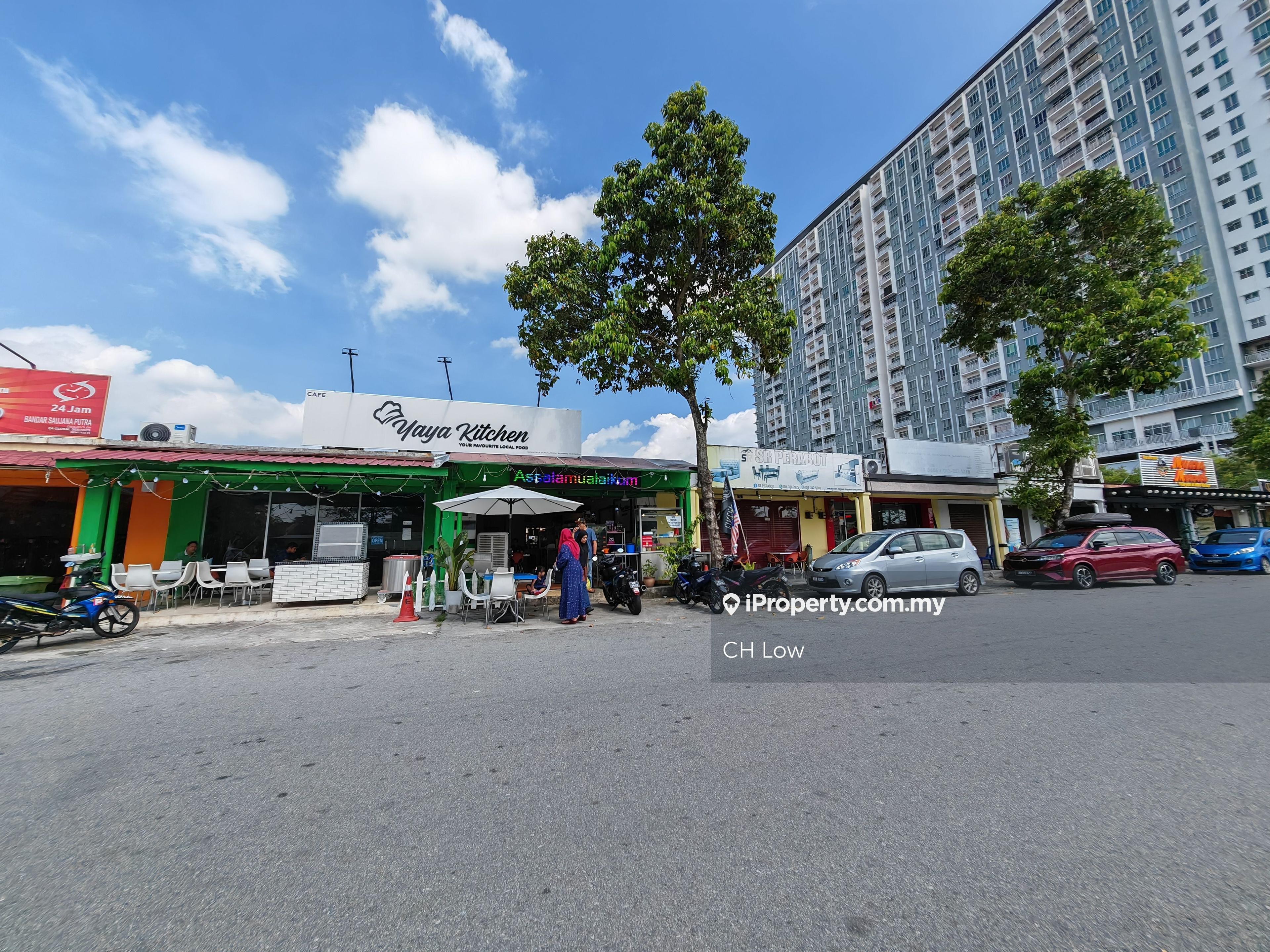 Bandar Saujana Putra Main Road Facing Single Storey Shoplot For Sale