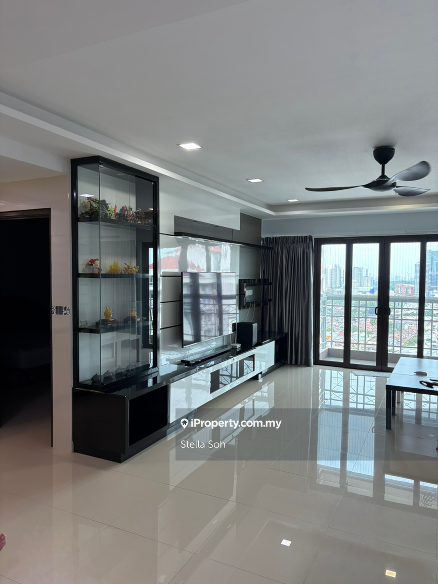 Fully renovated 