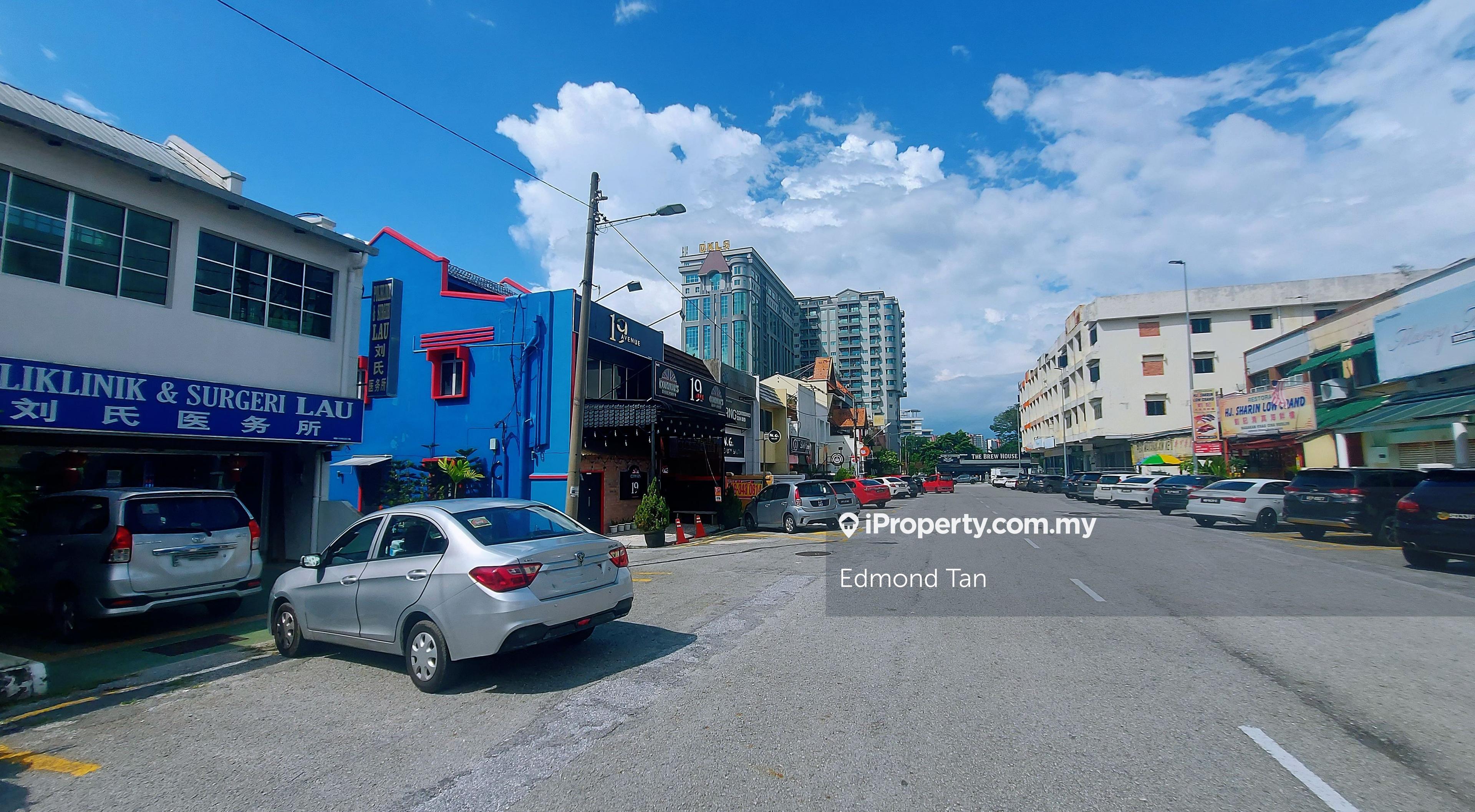 Ipoh Town 20x100ft Double Storey Shop With 2 Individual Carpark