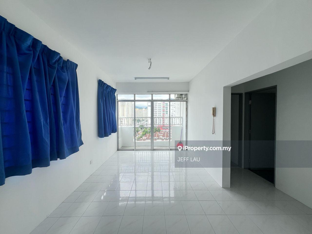 Cheapest Full Loan New Renovated, Relau Indah Condominium Corner Unit
