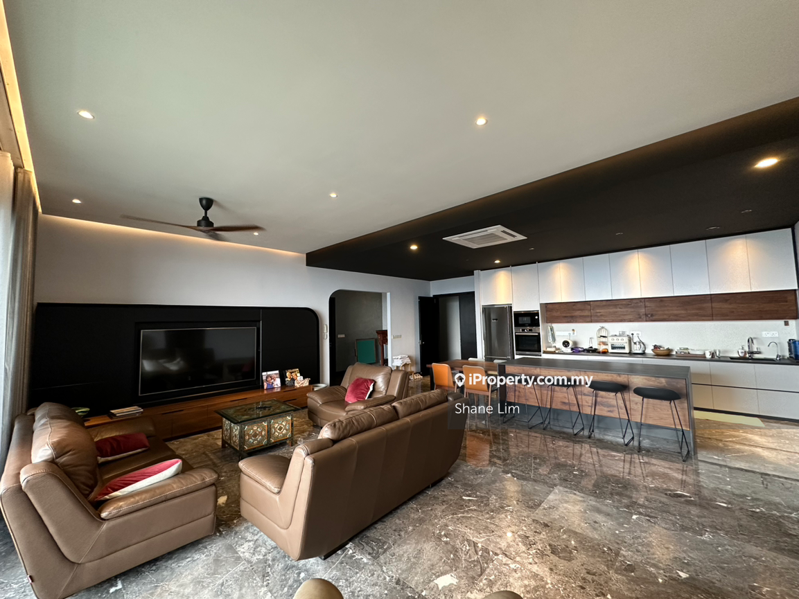 Fully furnished ready move In
