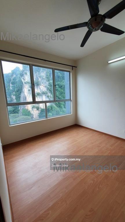 3r2b1cp,partially furnished for rent