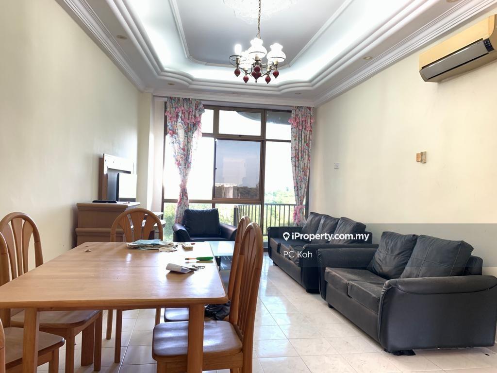 Fully furnished Lagenda Condominium Klebang