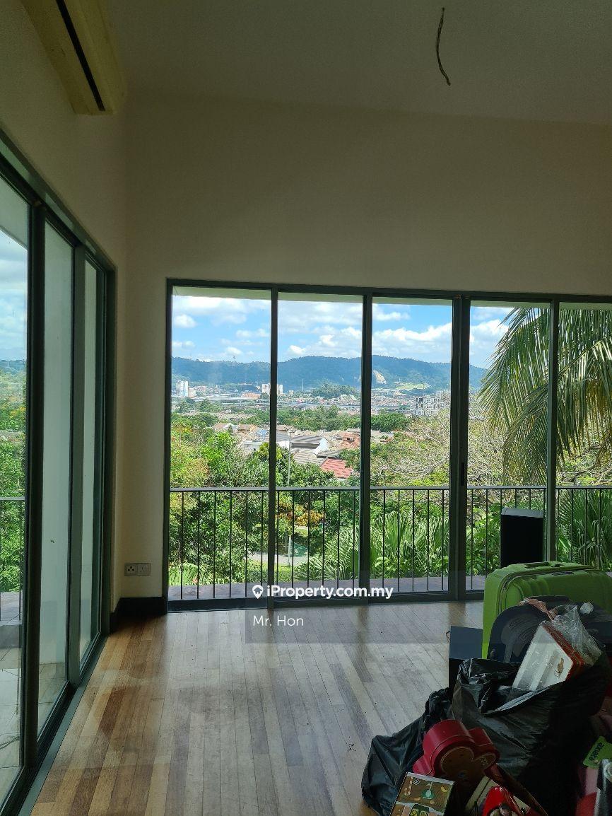3.5storey bungalow with lift