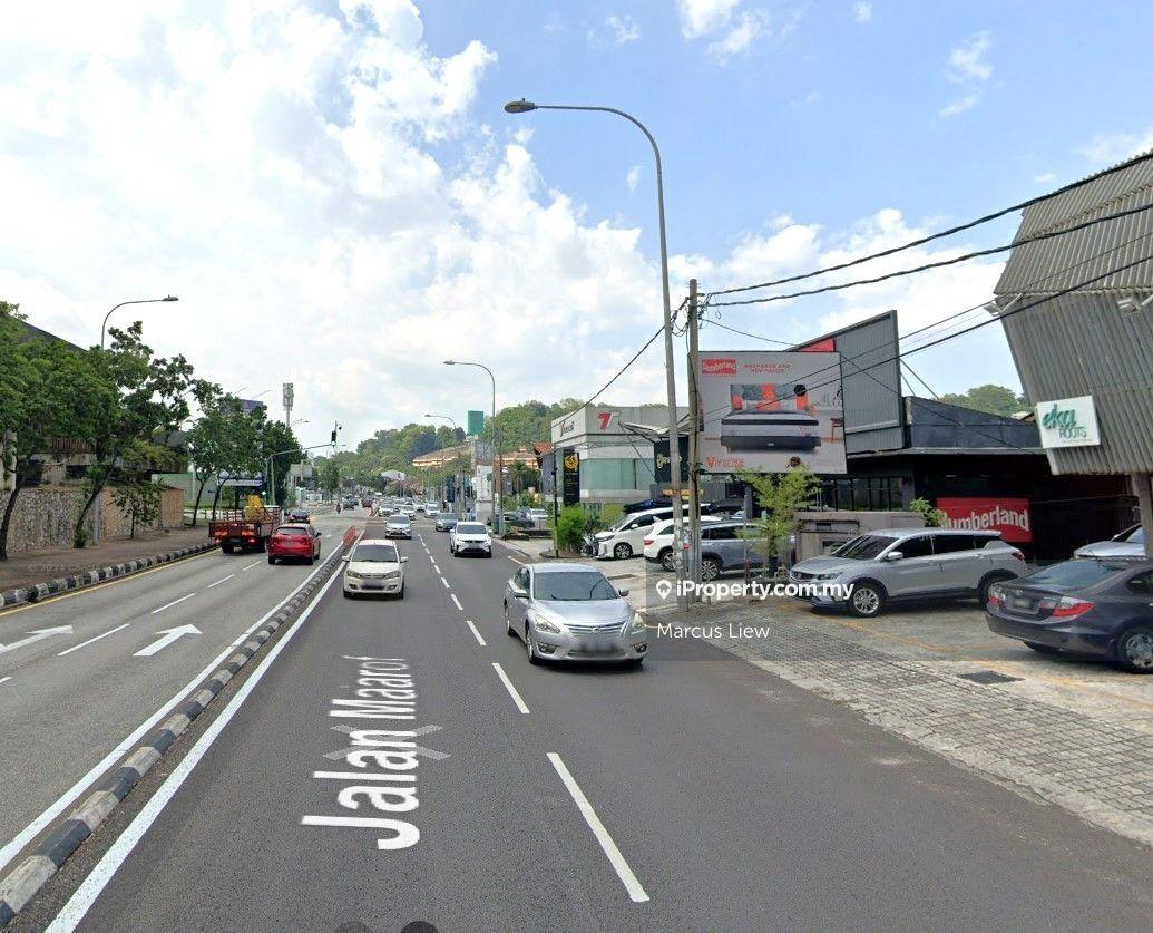 2sty Bungalow commercial use Face main road Flat Land