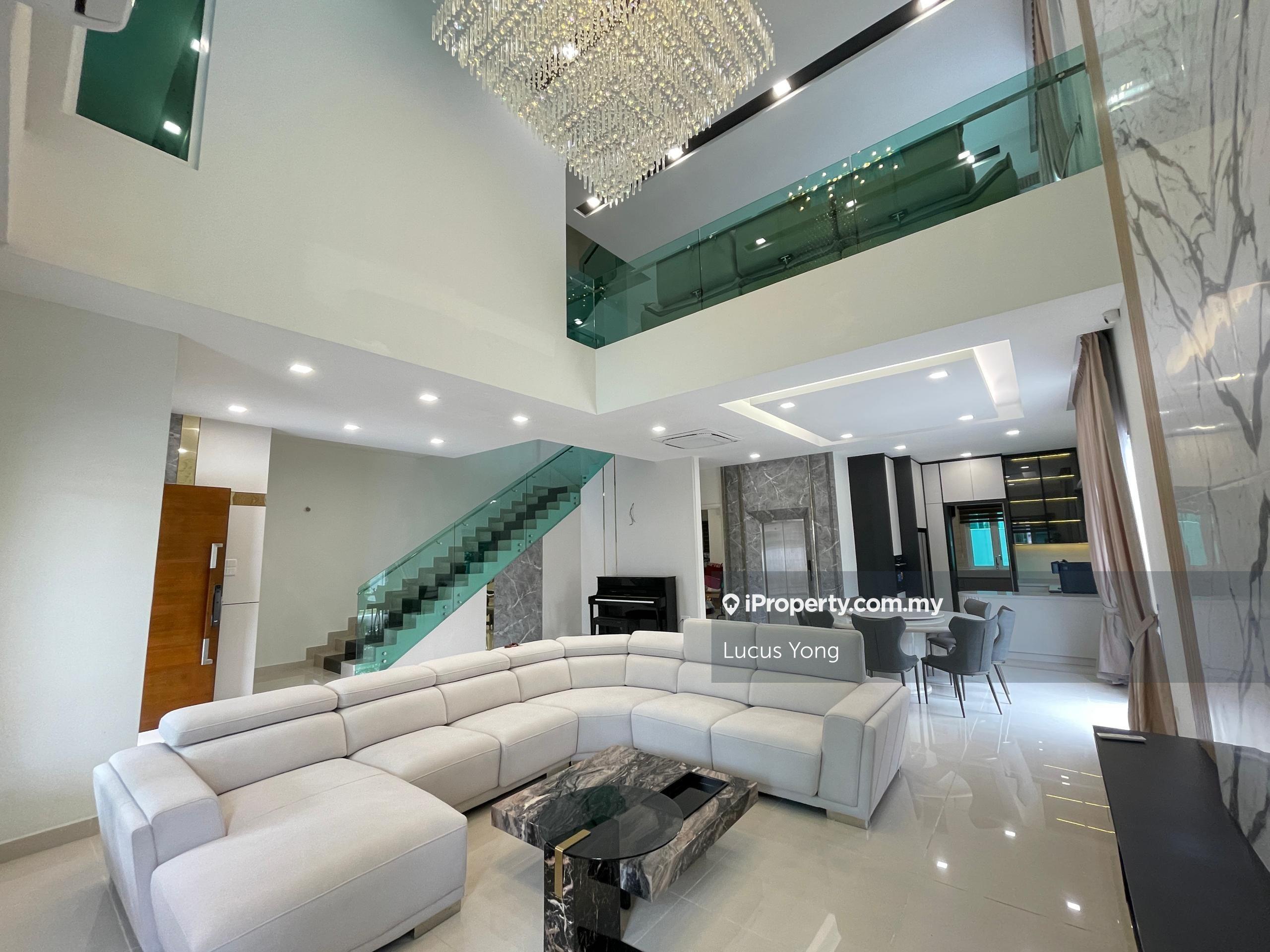 Corner with Landscaped Garden, Brand New Reno with Ktv Room, Lift