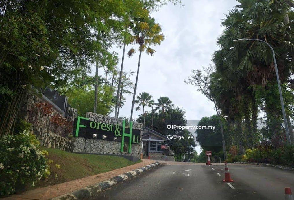 Forest and Hill, Pelindung - Semi-d 2 and Half Storey