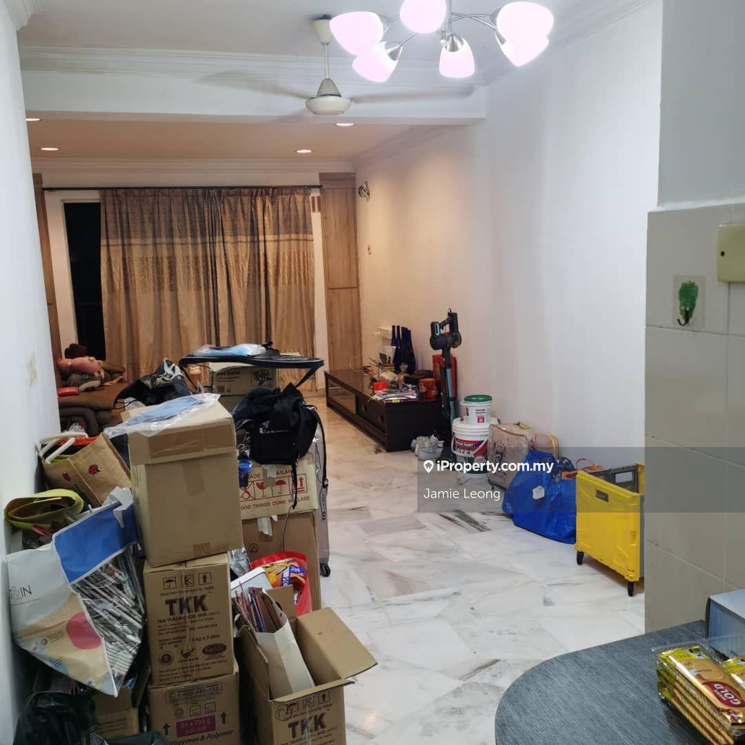 Vista Lavender 852sf 3r2b Taman Kinrara Puchong Bukit Jalil Selangor