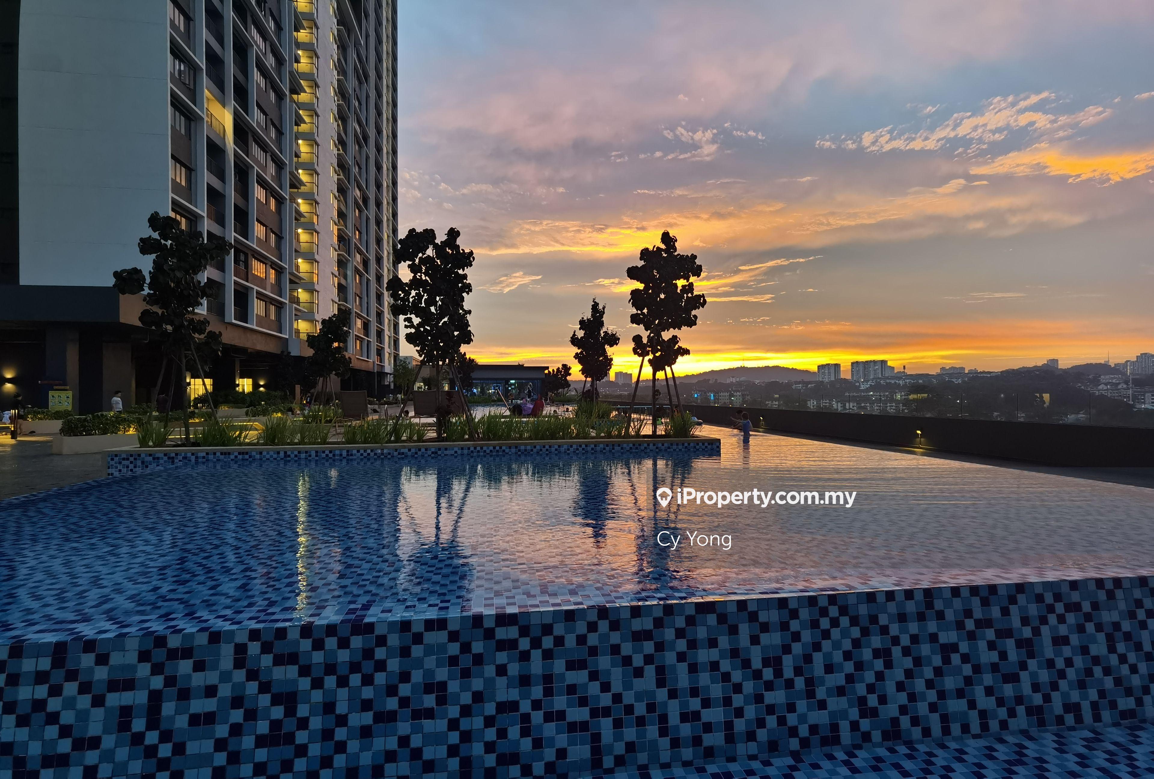 Netizen 1328sf 4rooms KL View For Sale Walking to MRT Cheras 