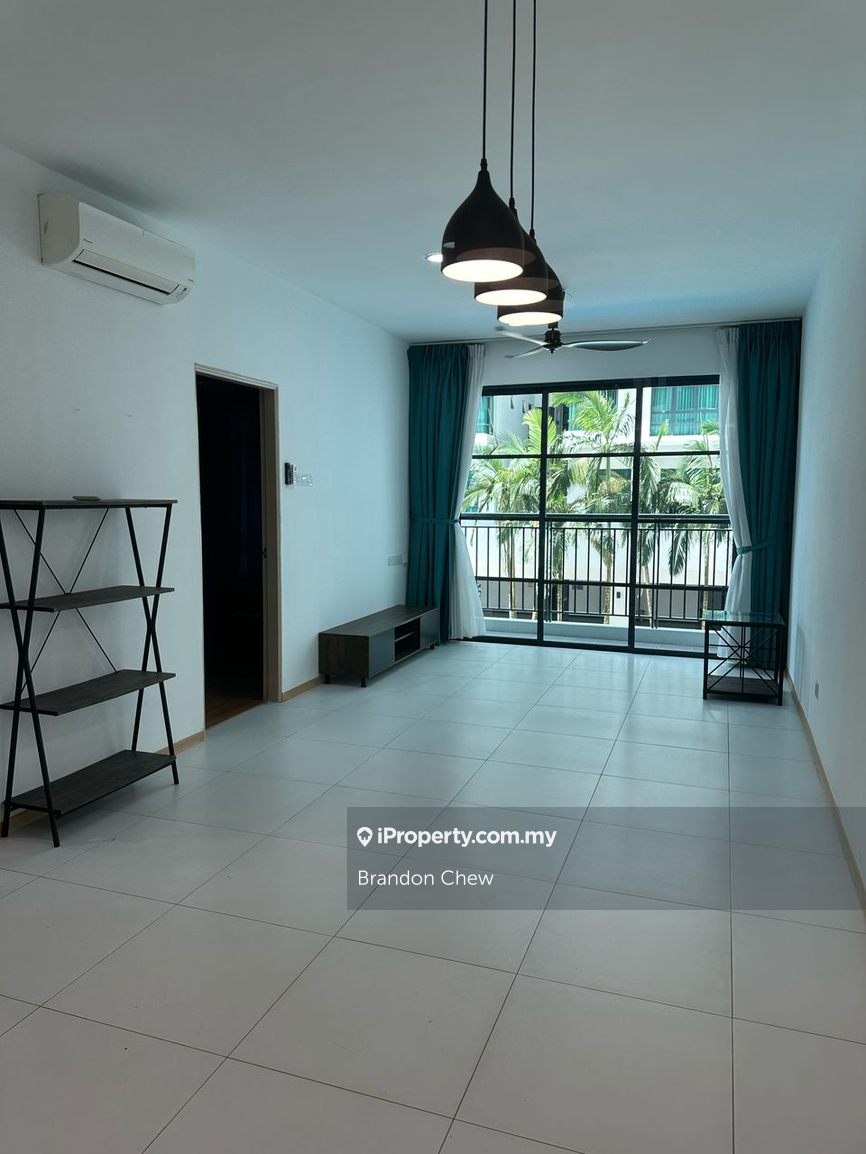 Sapphire On The Park 2 bedroom unit For Rent