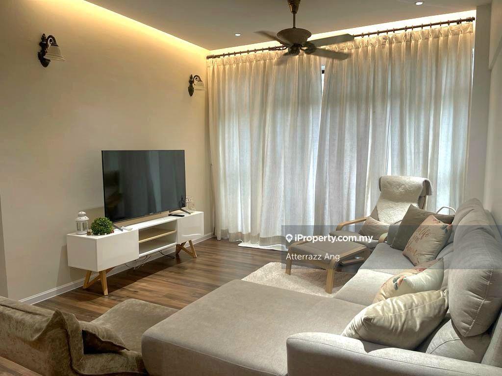 Sunny Ville Condominium for Sale 