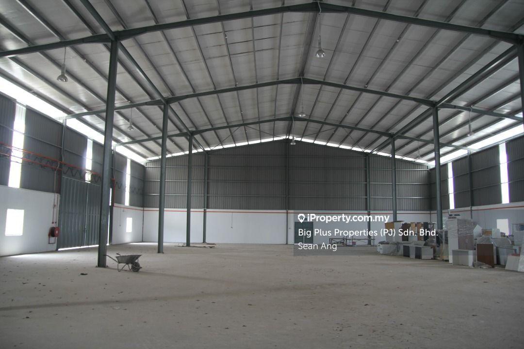 Taman Industri Alam Jaya, Bandar Puncak Alam