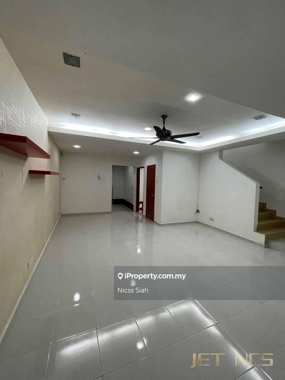 Bandar Botanic Angsana double story for sell