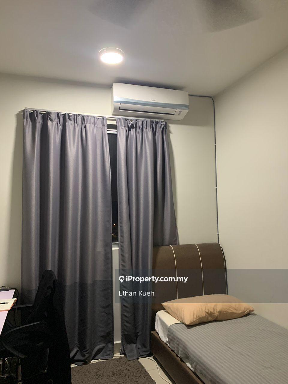 Cozy Room @ Maxim Residence, Taman Connaught, Cheras.