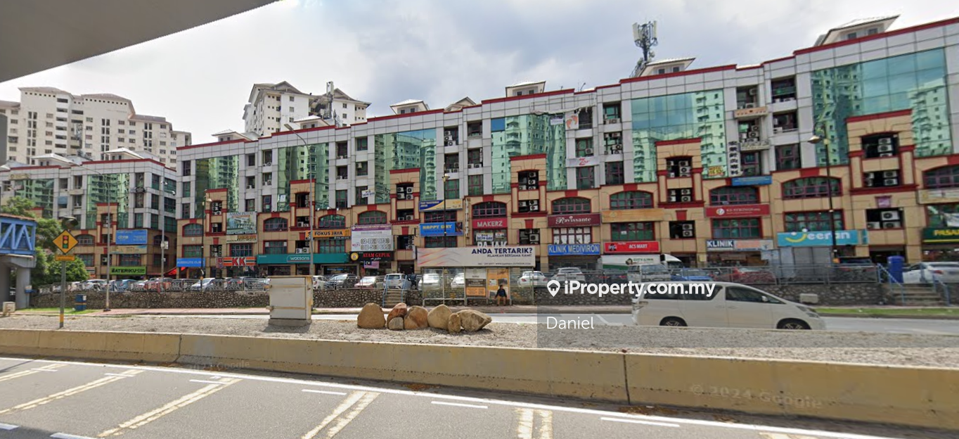 Pelangi Square Business center 6 storey shop for sale 