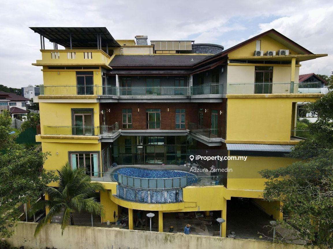 Luxury Bungalow The Mines Resort & Golf Club, Seri Kembangan