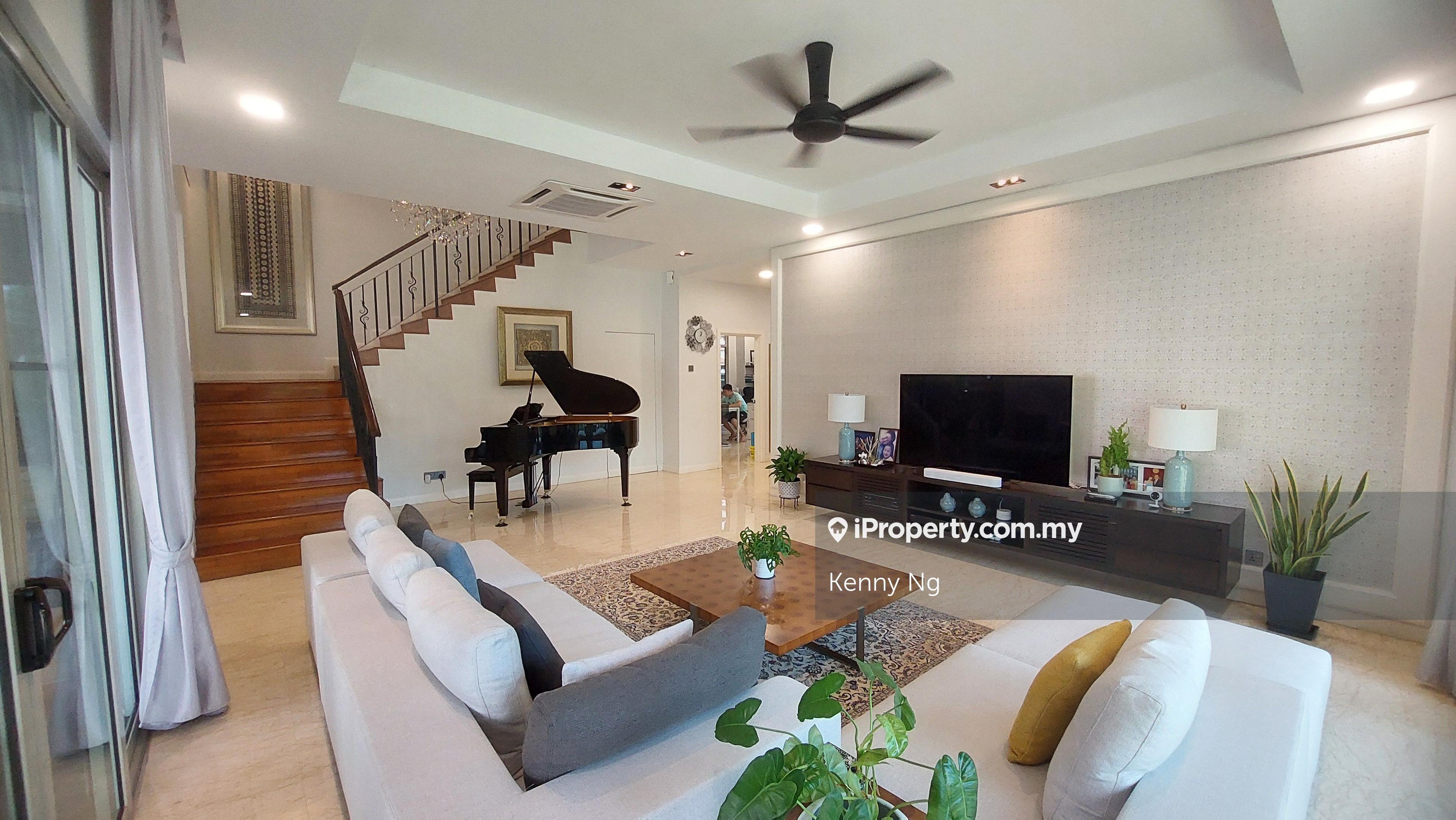 2 Storey Corner Bungalow for Sale