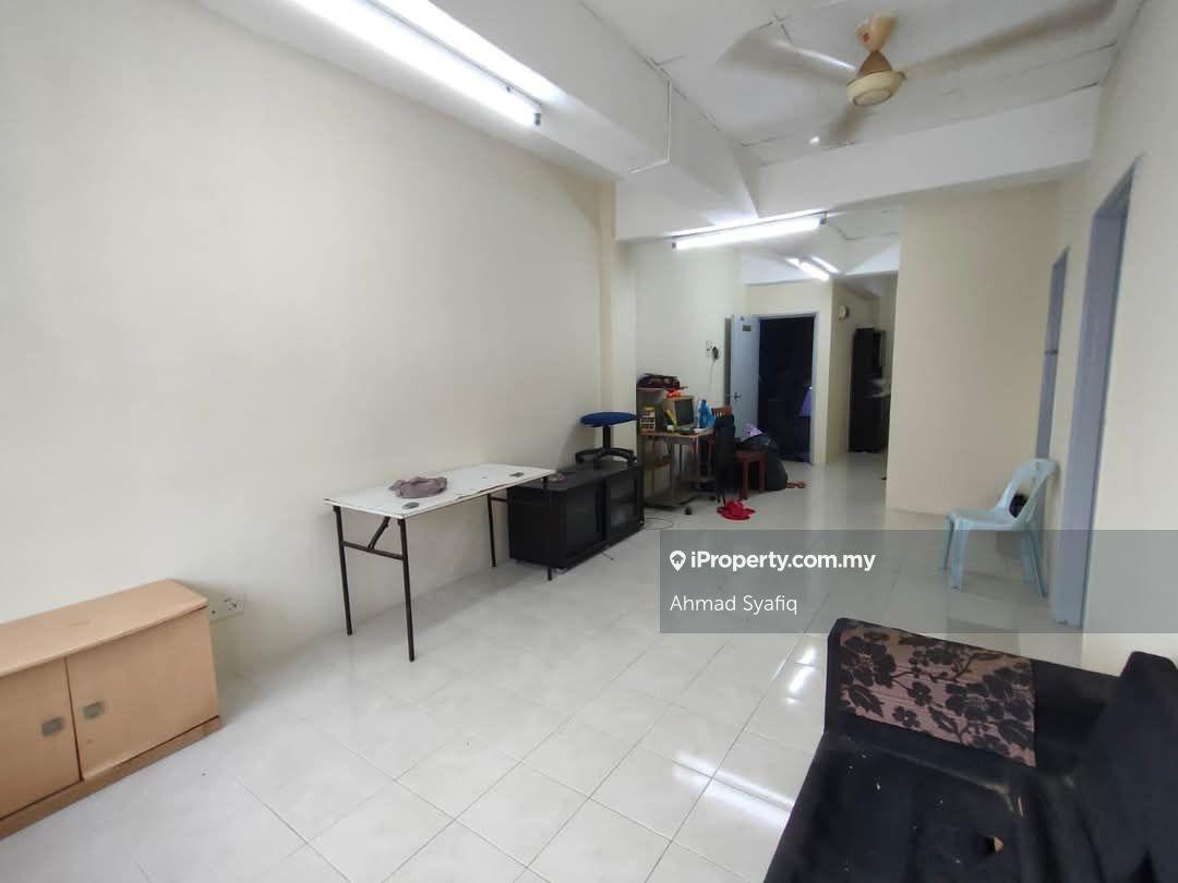 Investment, Refurbished - Dataran Otomobil Sek15 Shah Alam 