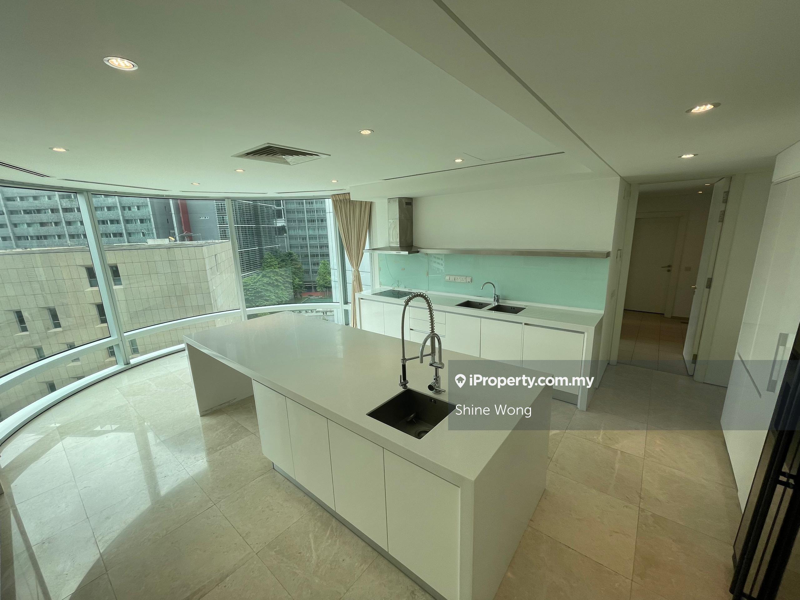 Limited 360 Degree View Of Twin Tower Luxury Condo For Sale!!