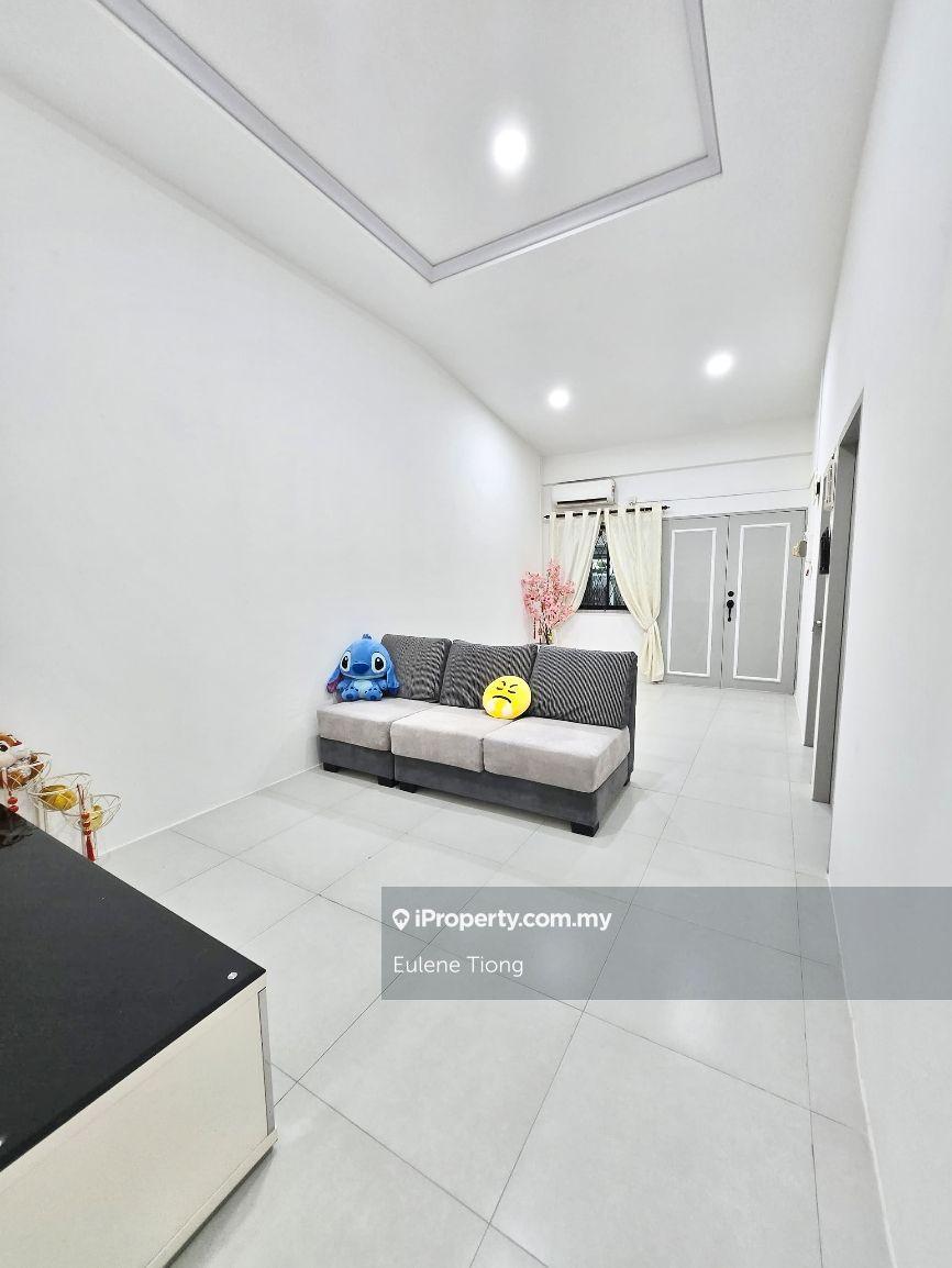 Khun Ping Road / 4th miles - Single Storey Intermediate House 