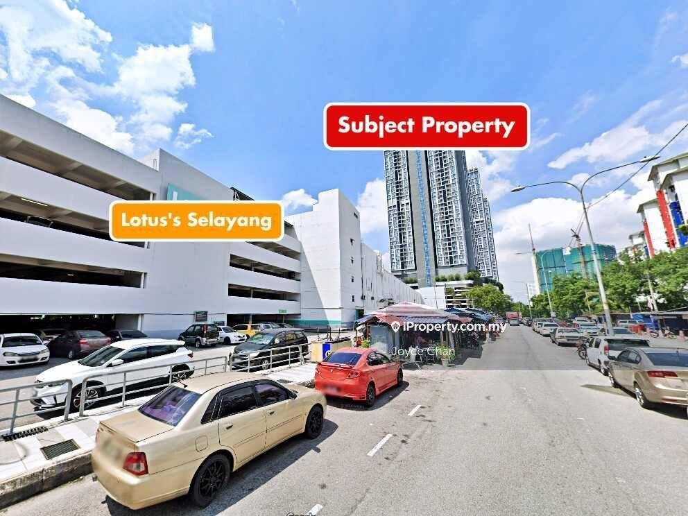 Freehold Duplex Service Apartment - Eco Sky Residence, Kuala Lumpur