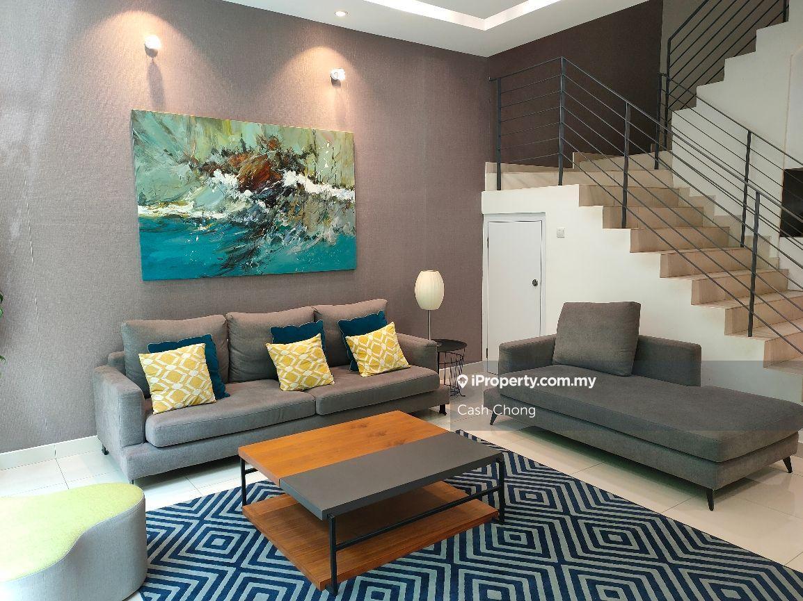 Robson Condominium for Sale 