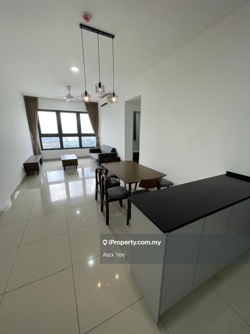 Well kept unit, high floor, unblock view, high rental return, sell ful