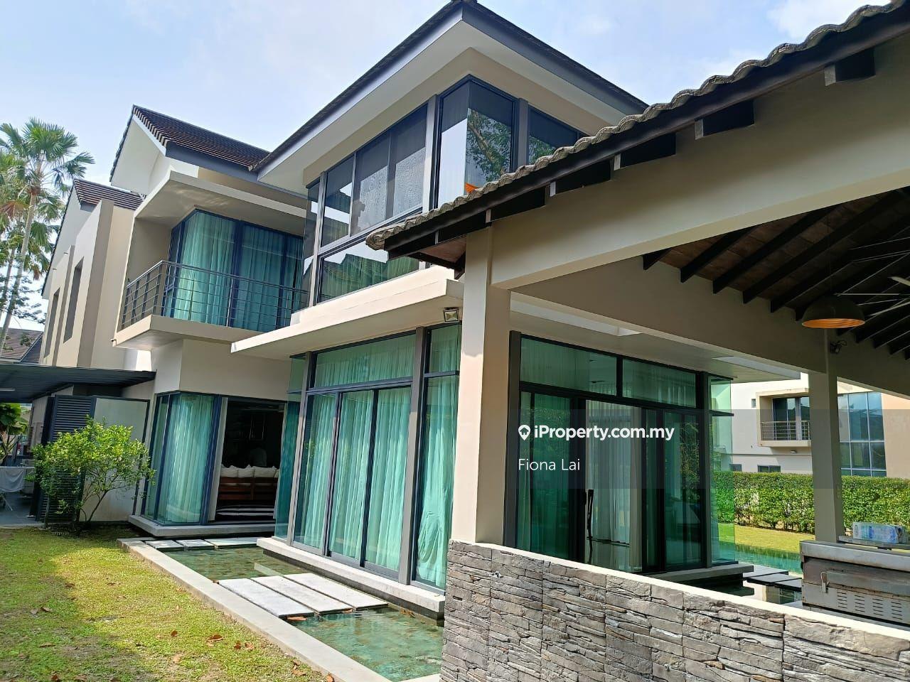 Leisure Farm double storey big bungalow with swimming pool, nice unit