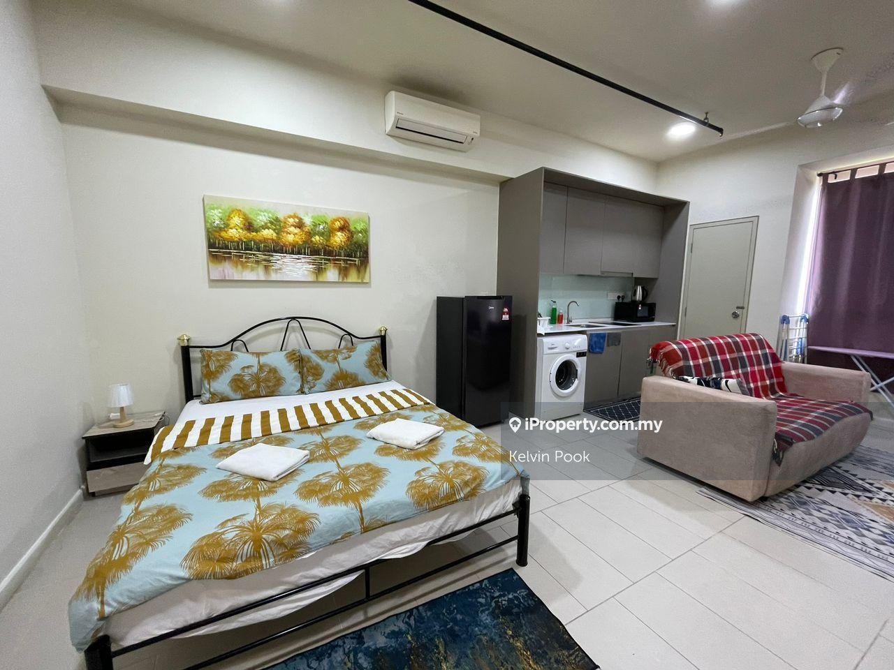 Below Market Tamarind Suites Studio Facing Pool View In Cyberjaya