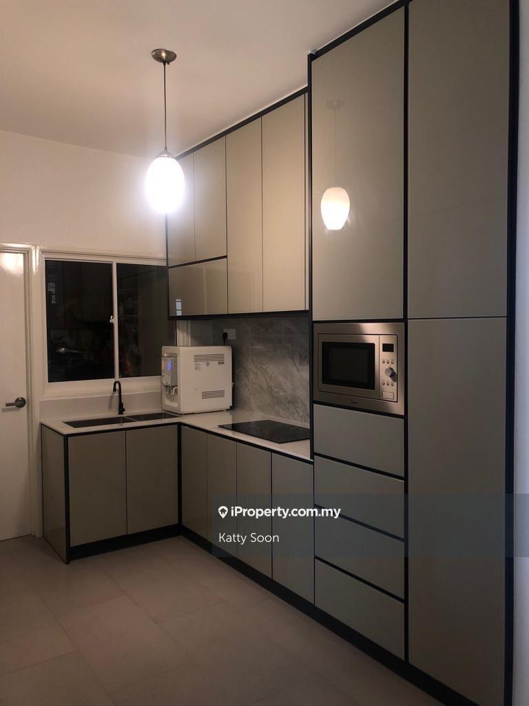 Belimbing Height Condominium Seri Kembangan