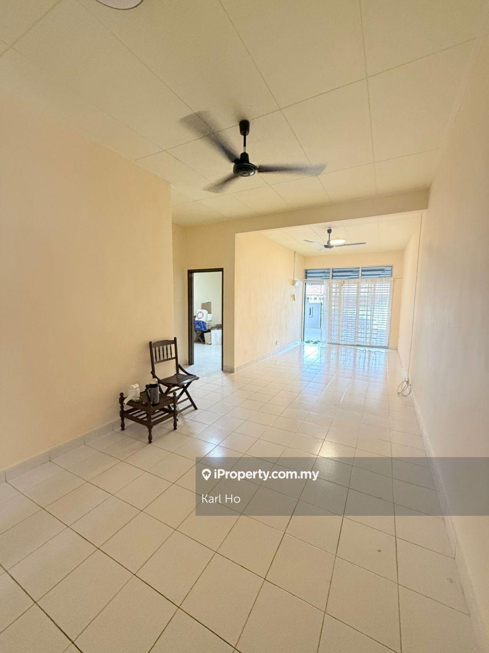 Bandar Putra Kulai Jalan Merbuk 1 Storey Terrace House 20x70