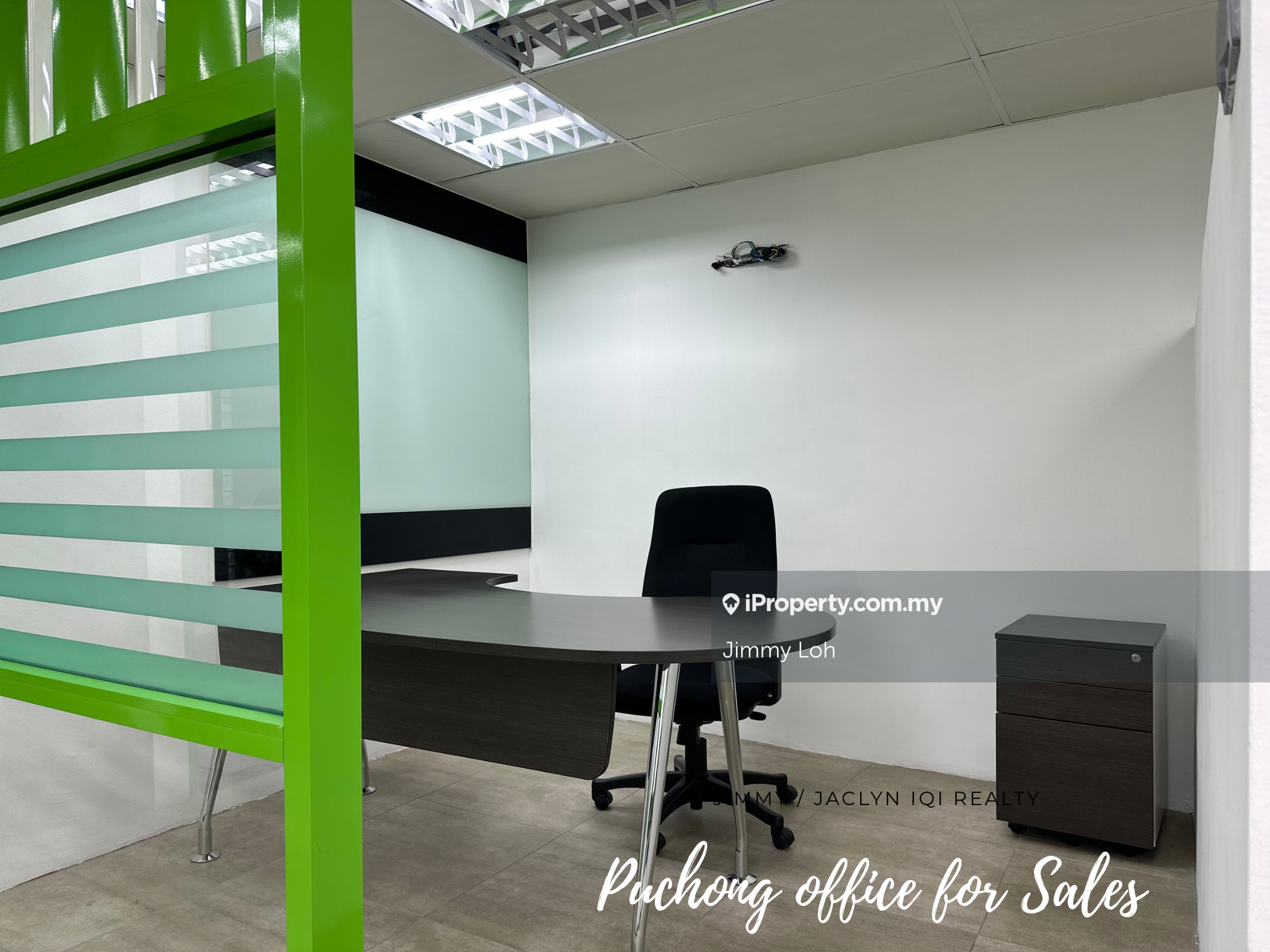 Puchong Puteri 4/8 Shop 1 floor office for sale