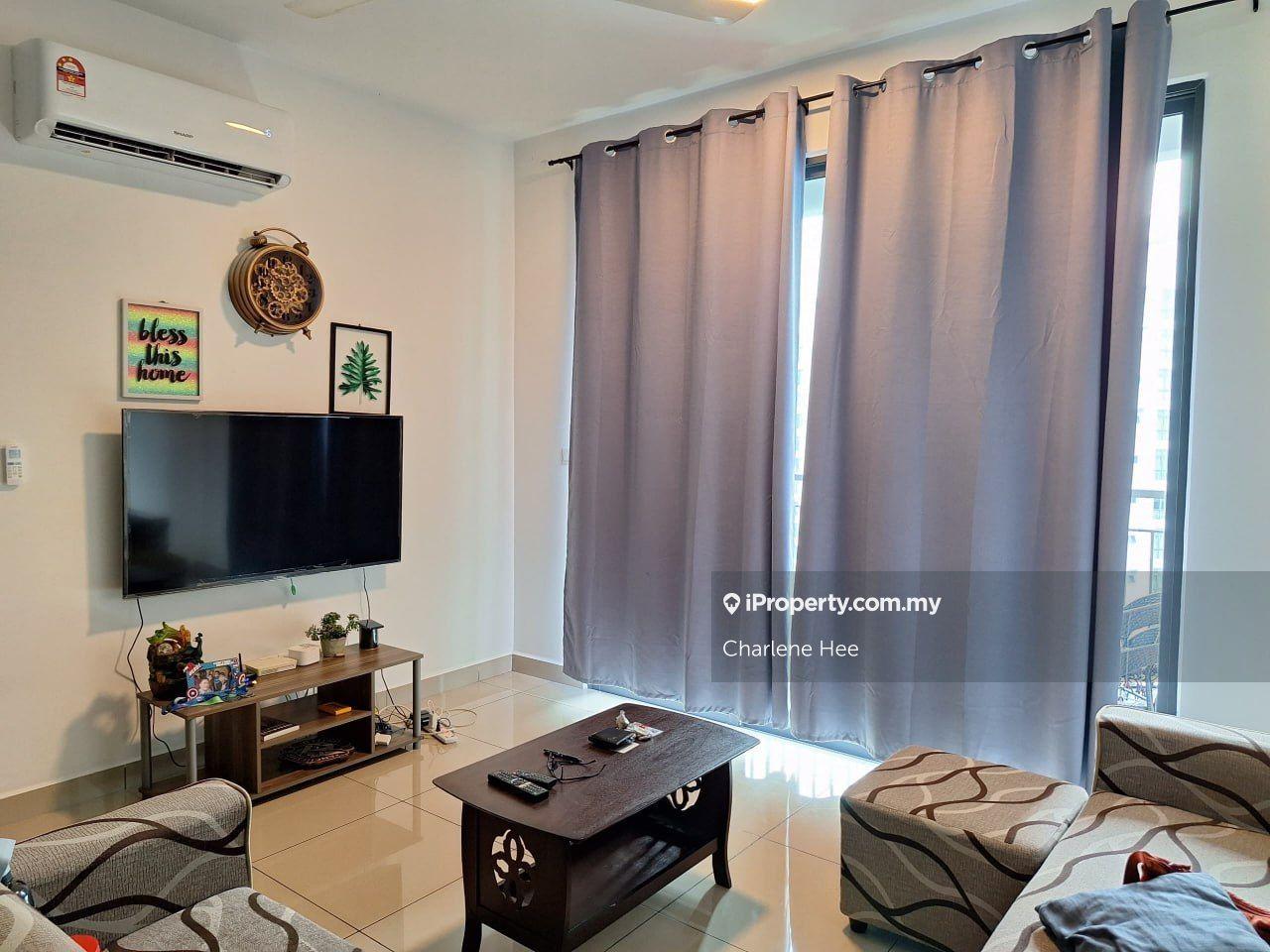 3 Bedrooms for rent.
