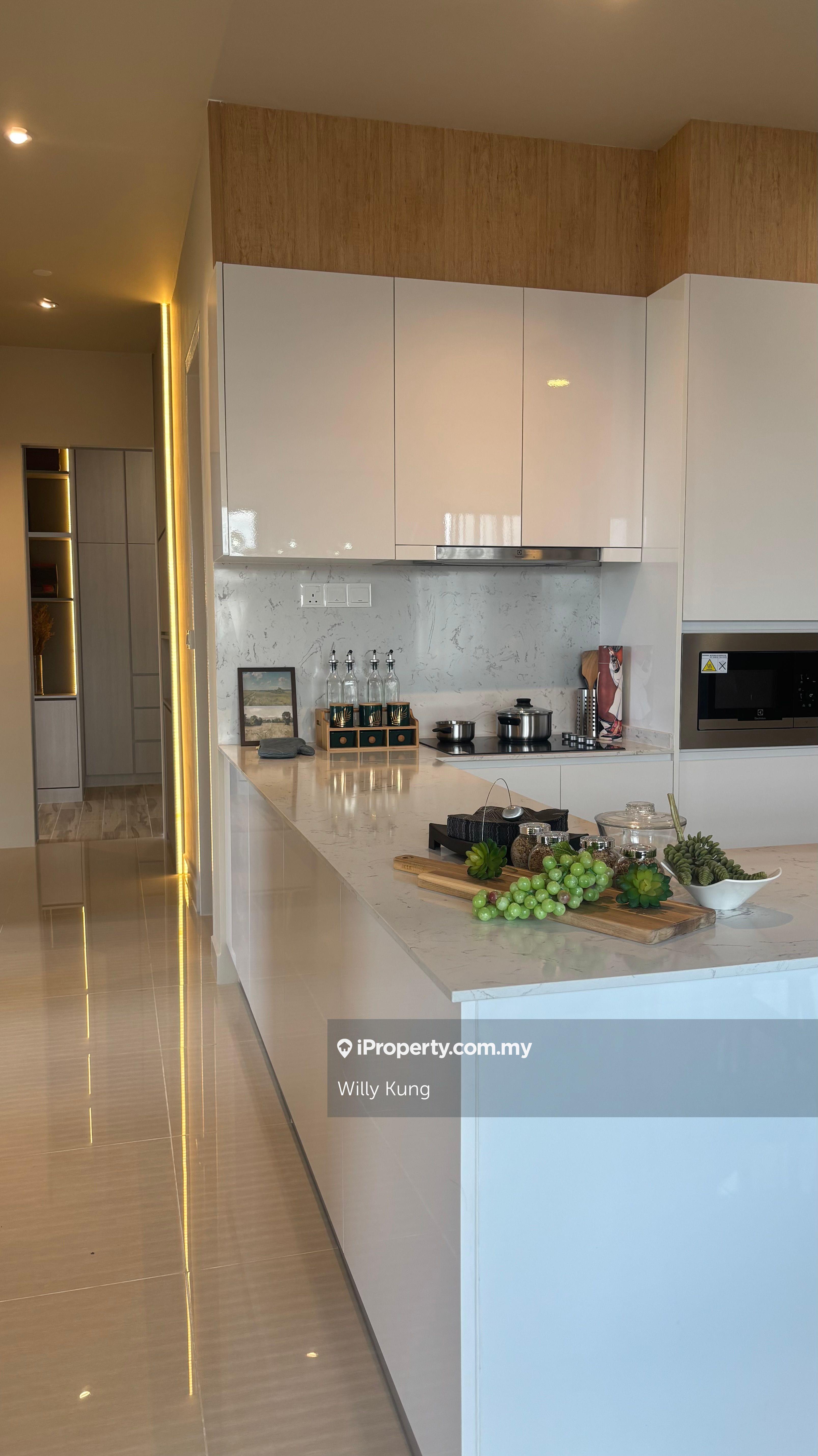 Partly furnish, move in ready