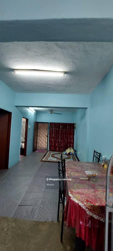 Rumah Cantik Flat Taman Medan 32 Petaling Jaya