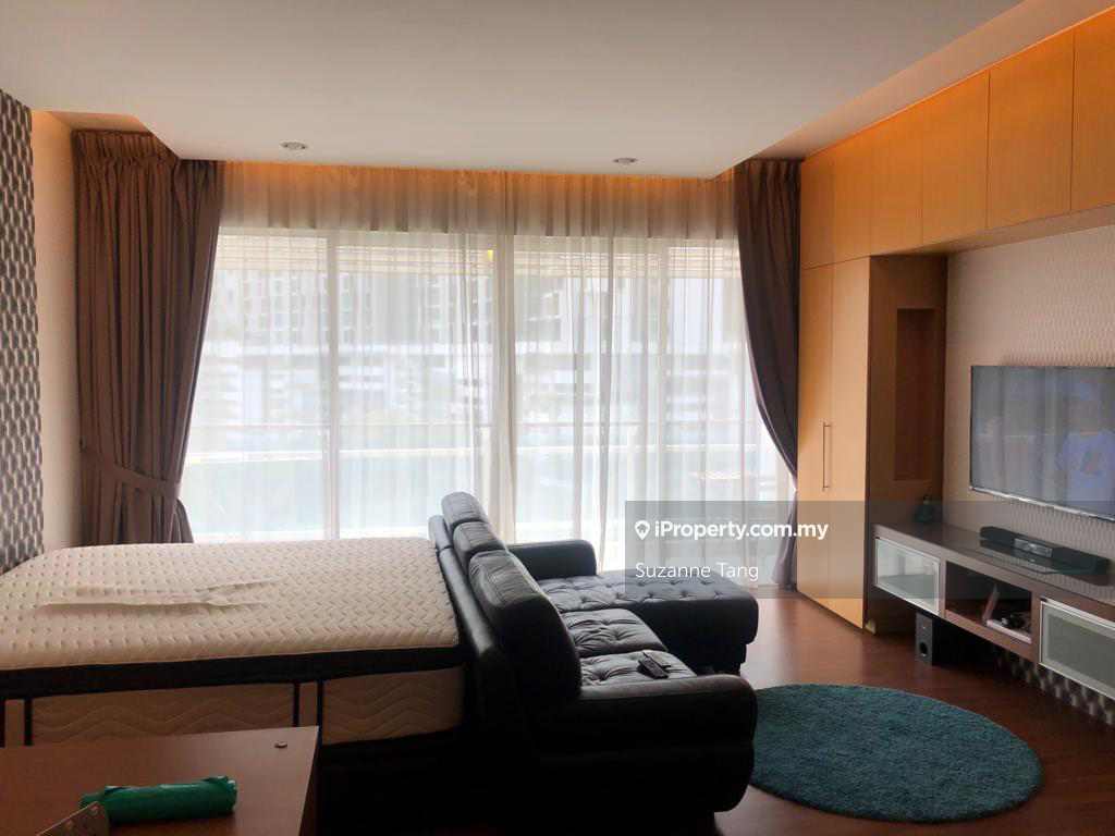 Oasis Square Ara Damansara studio for sale
