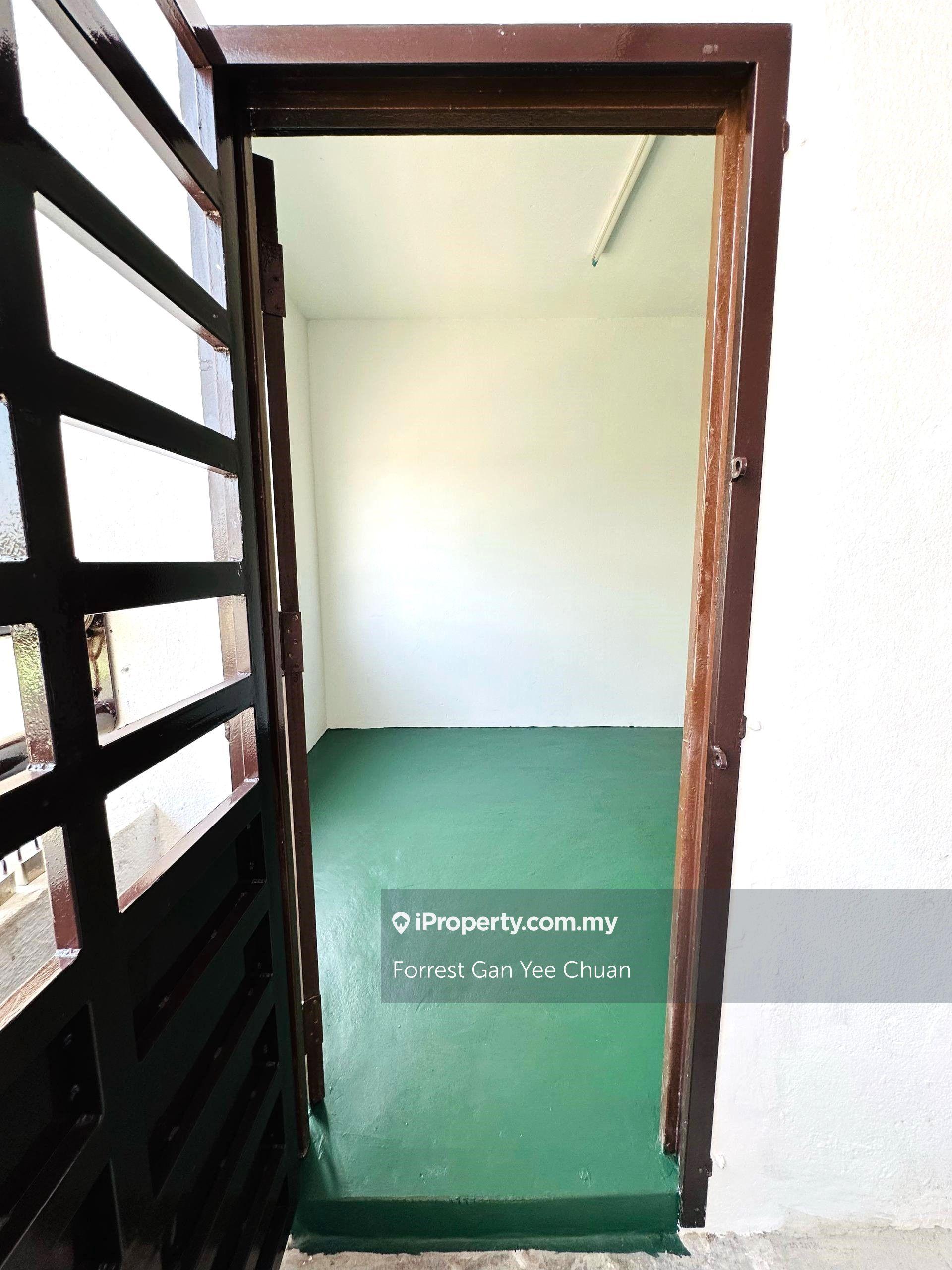 Pangsapuri Taman Pendamar Indah 2 @ Second Floor