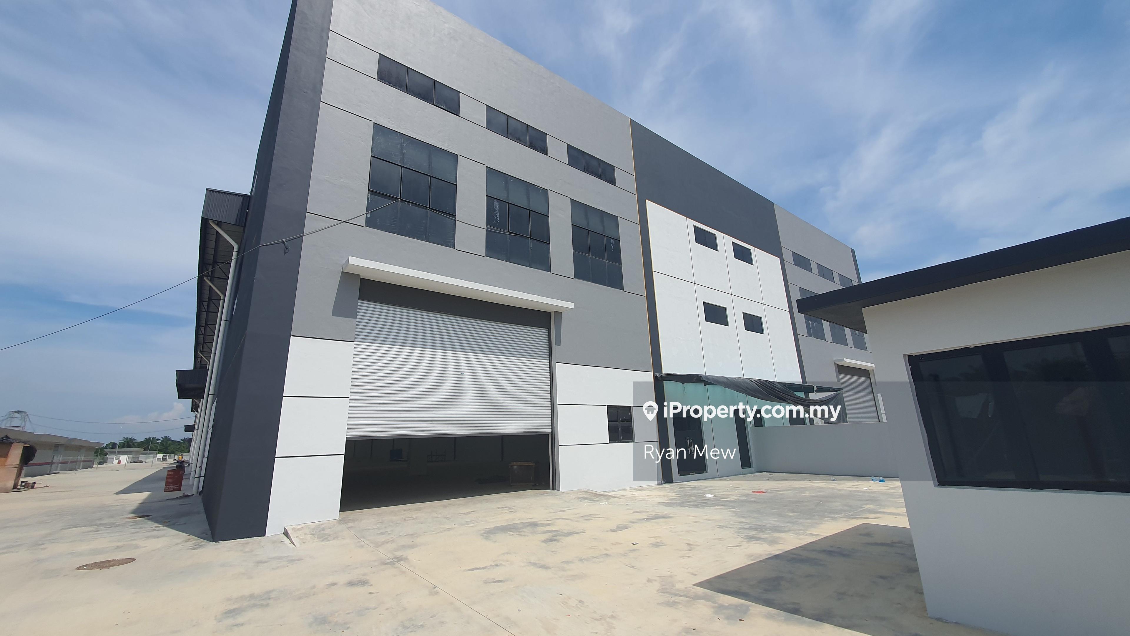 Jenjarom Semi D Factory For Rent