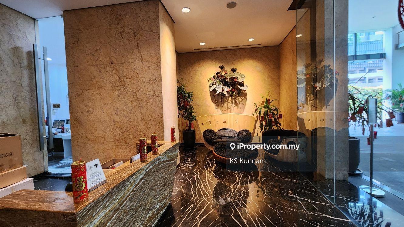 Mont Kiara Corner lot Landed Villa with Private lift extra car parks