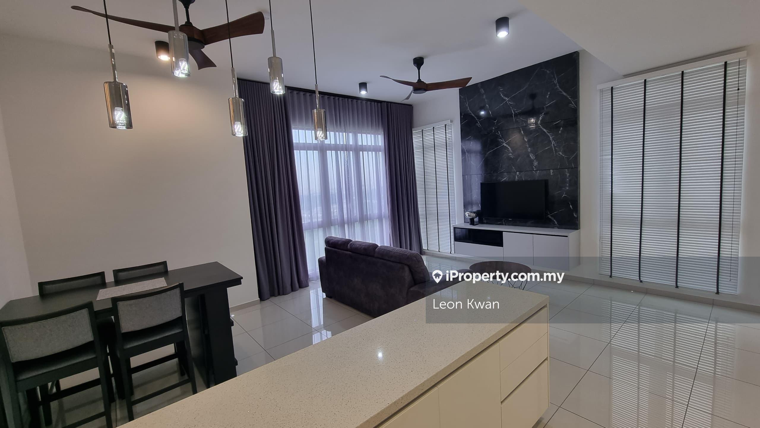 Par 3 Residence Specialist Many Unit For Rent