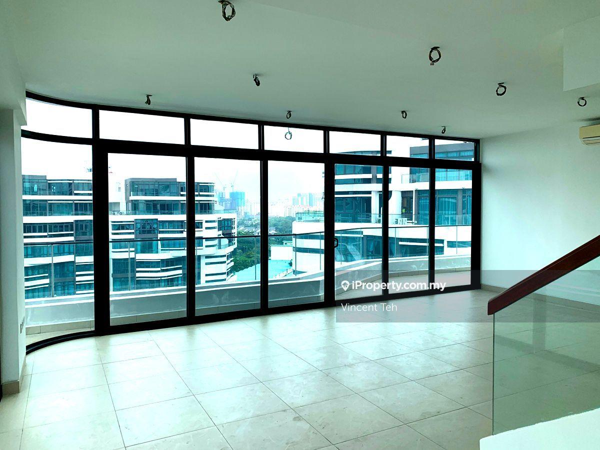 Sky-High Luxury at Aragreens