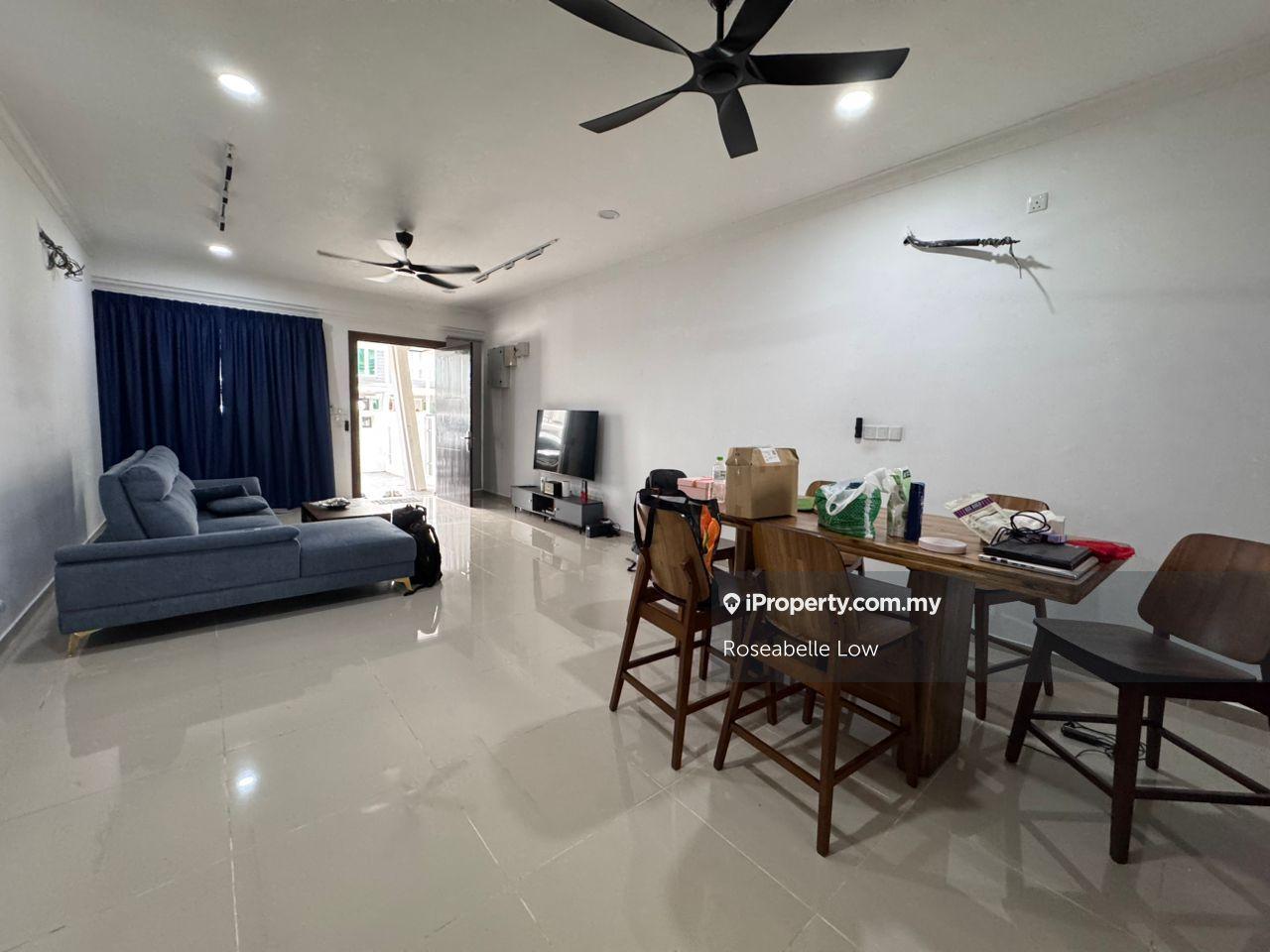Cheapest furnish Residensi Aurora 2 storey House in Cyberjaya for rent