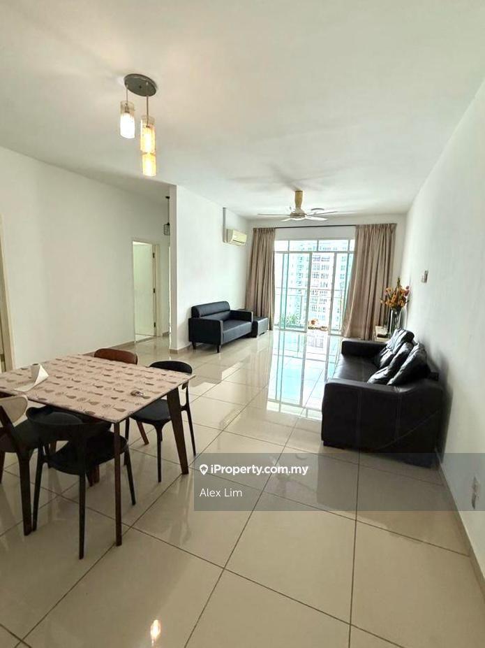 Arena Residence Bayan Baru For Rent !!