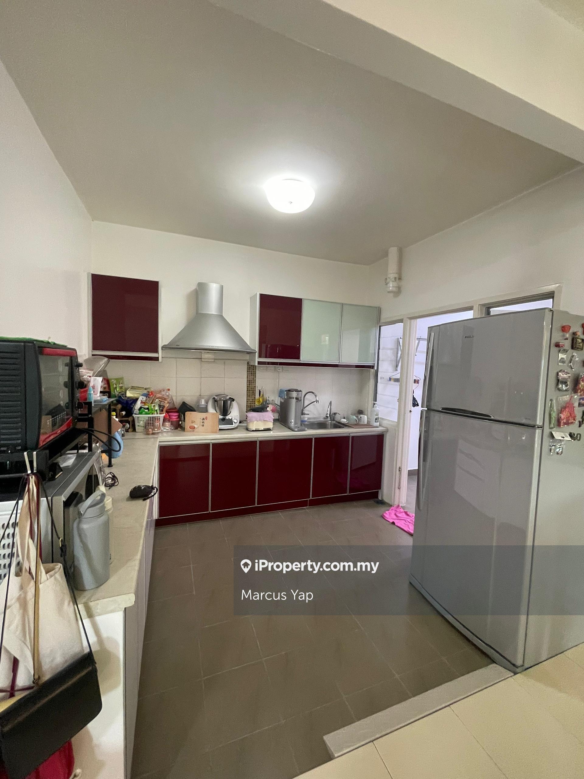 Condominium for sale at below market price