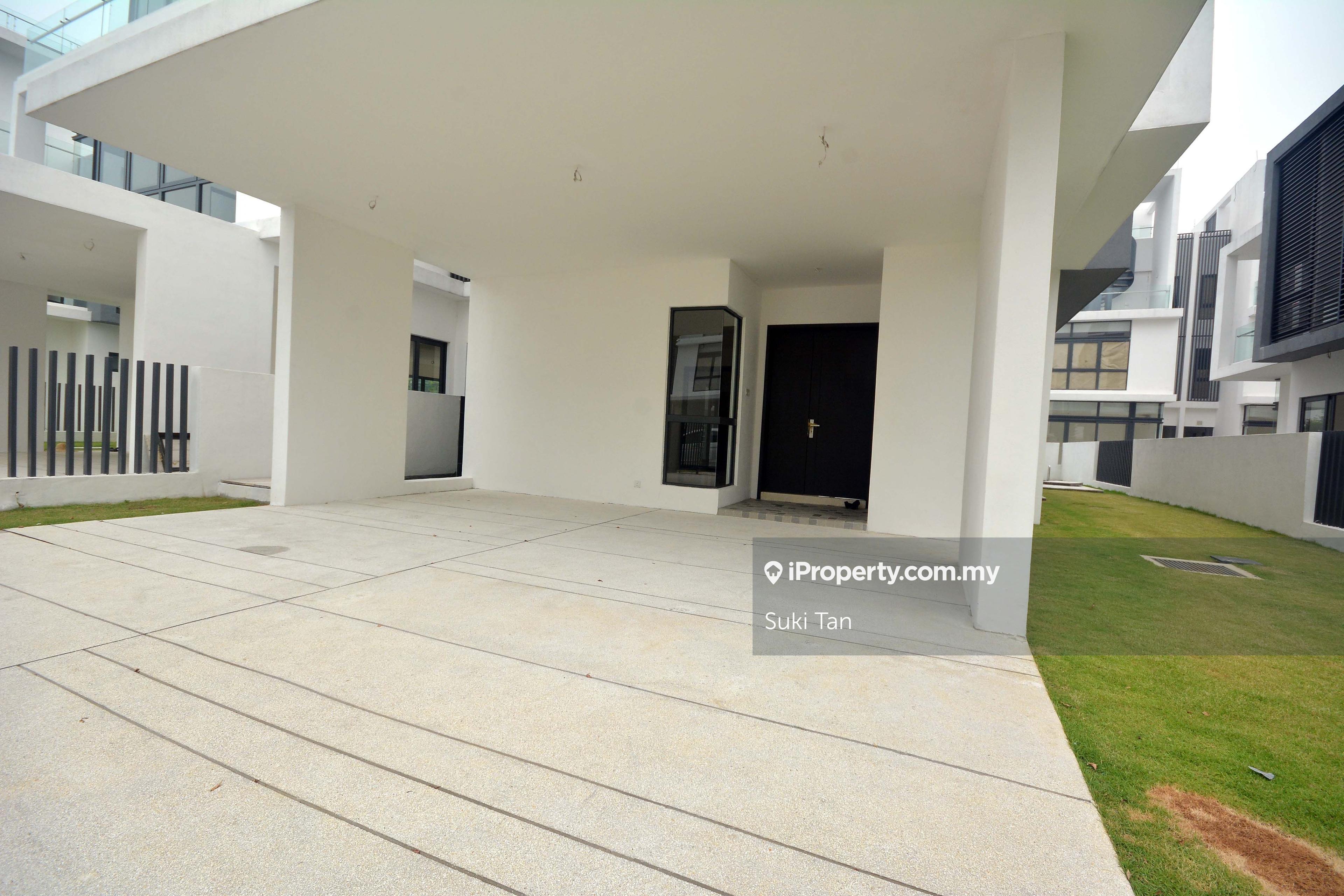 Cheapest Grove Semi-D house for Sale in KL lakefields Sg Besi